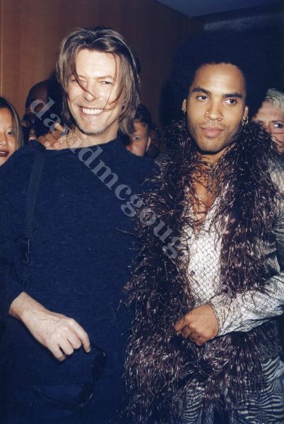 David Bowie, Lenny  Kravitz 1994 NY.jpg